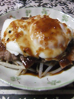 簡単!焼き肉玉子のせ-レシピのメイン写真