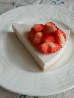 いちごのレアチーズケーキ-レシピのメイン写真