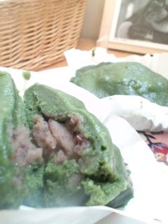 お手軽もちもち☆よもぎ蒸しパン-レシピのメイン写真