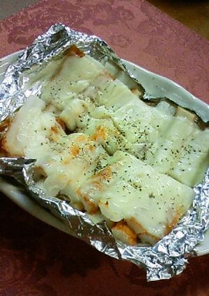 ほんのり甘い♡竹輪のチーズ焼き-レシピのメイン写真