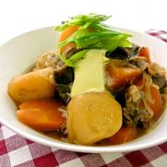 รูปของ ほっとする肉じゃが ｡･*