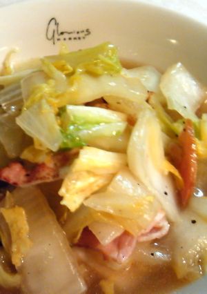 あっという間で簡単！白菜とベーコン炒め-レシピのメイン写真