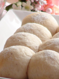 いちごみるく♥ちぎりパン-レシピのメイン写真