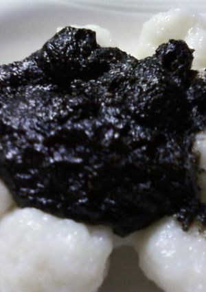 ＨＢで手作り胡麻団子（ご飯で出来る）-レシピのメイン写真