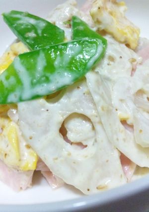 お箸が止まらない！ゴマ香る 蓮根サラダ-レシピのメイン写真