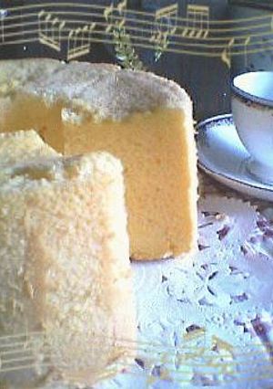 全卵使います♪プレーンシフォンケーキ-レシピのメイン写真