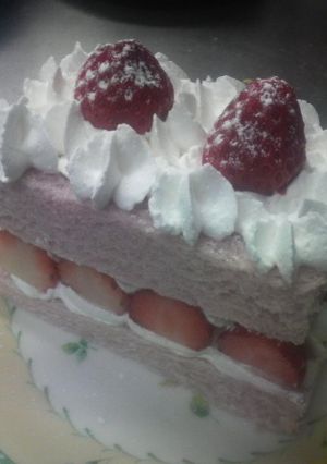 簡単おやつ☆ふんわり食パンで苺ケーキ♪-レシピのメイン写真