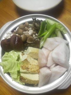 きのこたっぷりかれい鍋-レシピのメイン写真