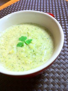 ブロッコリーのクリーミースープ-レシピのメイン写真