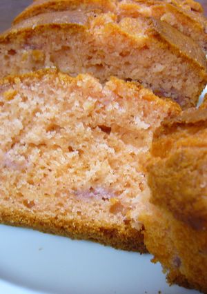 春☆ピンクのふんわり苺のパウンドケーキ-レシピのメイン写真