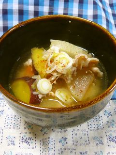 具がたっぷりの豚汁♪-レシピのメイン写真