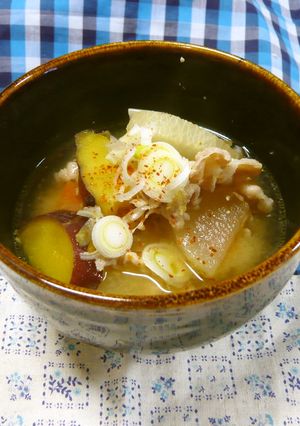 具がたっぷりの豚汁♪-レシピのメイン写真