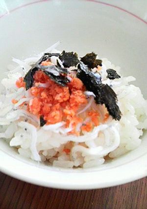 簡単＊朝ごはん しらす鮭ご飯-レシピのメイン写真