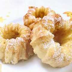 รูปของ ごはんでもちもち♡ＨＭで焼きドーナツ