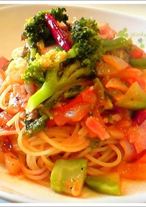 野菜出汁で作るトマトソースパスタ-レシピのメイン写真