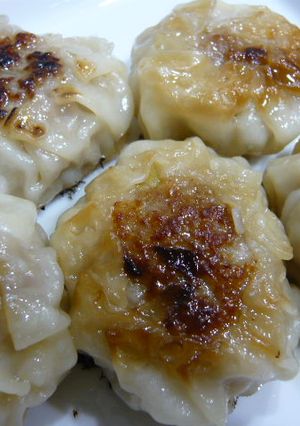 蓮根サクサク餃子の皮でじゅわっと肉饅頭♪-レシピのメイン写真