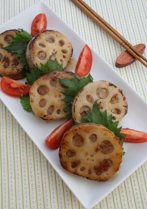 シャキシャキ☆蓮根の照り焼きハンバーグ-レシピのメイン写真