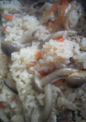 きのこたっぷり☆炊き込みご飯-レシピのメイン写真