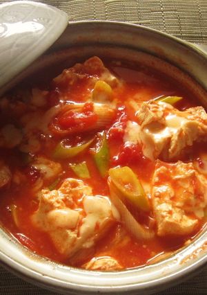 トマト味噌チーズの煮込み豆腐-レシピのメイン写真
