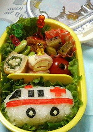 手づかみОＫ！救急車弁当☆-レシピのメイン写真