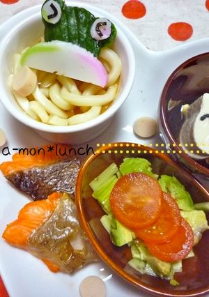 かわいい♪うどんとサーモンランチプレート-レシピのメイン写真