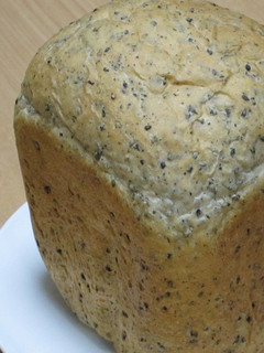 健康第一♪豆乳黒ごま食パン-レシピのメイン写真