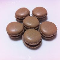 基本からアレンジまで！思わずつくりたくなる「チョコマカロン」の