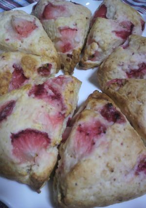 ふわっふわの簡単苺スコーン🍓-レシピのメイン写真