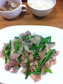 これには白米!ニンニクの芽と豚肉の炒め物-レシピのメイン写真
