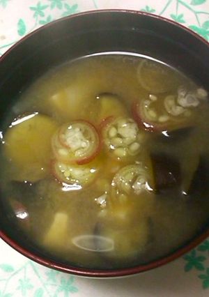 なすとみょうがと豆腐のみそ汁-レシピのメイン写真