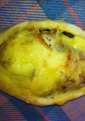 手捏ねで白いピザパン-レシピのメイン写真