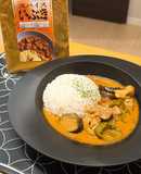 夏野菜とチキンのスパイスココナッツカレー