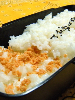 お弁当✿鮭フレ挟んじゃった☆-レシピのメイン写真
