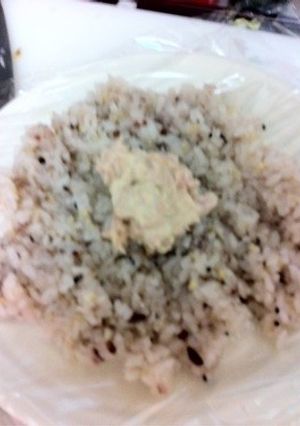 大人のツナわさびマヨおにぎり-レシピのメイン写真