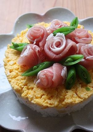 お祝いの日に、ケーキ寿司♪-レシピのメイン写真
