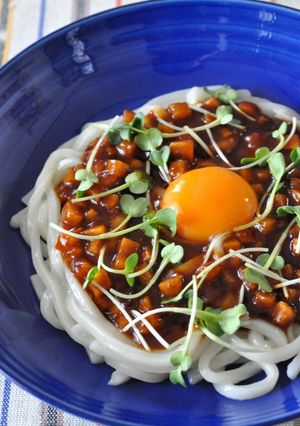 山芋シャキシャキ～甘辛味噌うどん-レシピのメイン写真