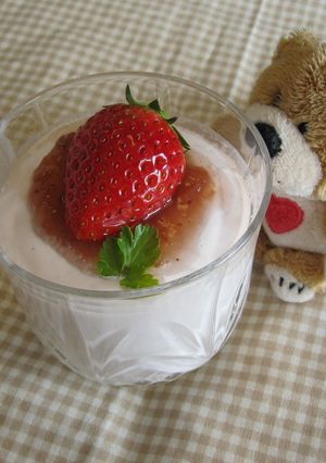 とろーり♪春のいちごムース-レシピのメイン写真