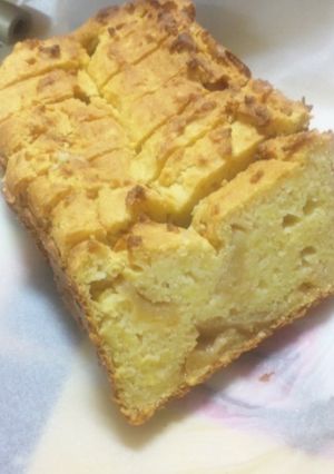 サツマイモと蜂蜜林檎の米粉おからケーキ-レシピのメイン写真