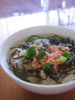 塩昆布と鮭のお茶漬け-レシピのメイン写真