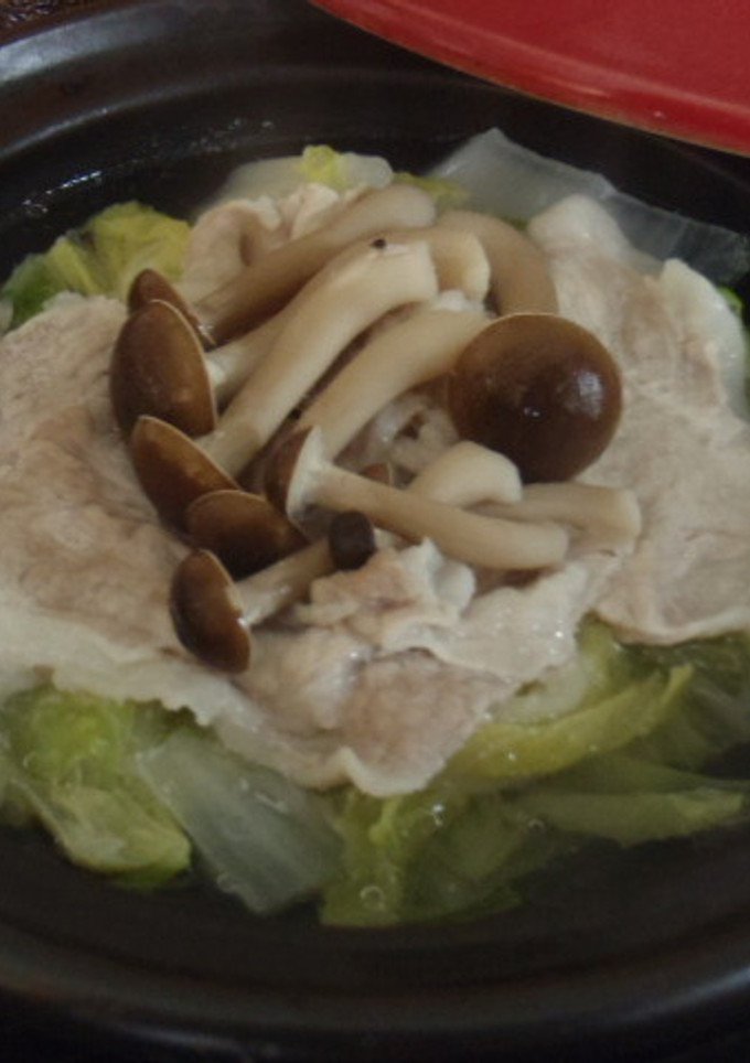 豚肉と白菜・しめじのタジン鍋蒸し-レシピのメイン写真