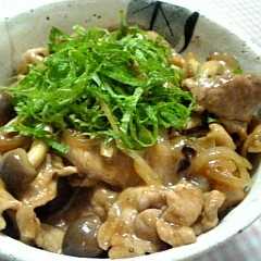 รูปของ 我が家の♪シソのせ豚丼♪