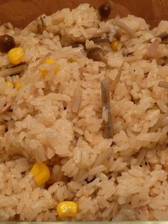 超簡単!!炊飯器でごぼうピラフ-レシピのメイン写真