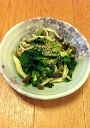 レンジで簡単☆法蓮草としめじのおひたし☆-レシピのメイン写真