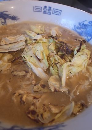 社長めし◆即席!お焦げきゃべつラーメン-レシピのメイン写真