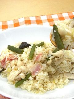 炊飯器でひとつで♪らくらくピラフ-レシピのメイン写真