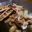 イカとキノコのバター炒め