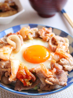 節約ボリュームアップ♪しょうが焼き丼-レシピのメイン写真