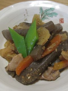 たっぷり生姜入り!こんにゃく竹輪煮-レシピのメイン写真