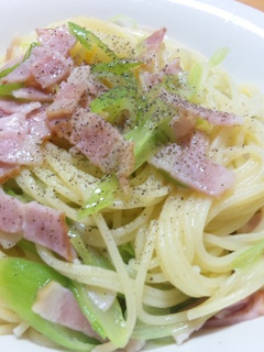 長ネギとベーコンのペペロンチーノ-レシピのメイン写真