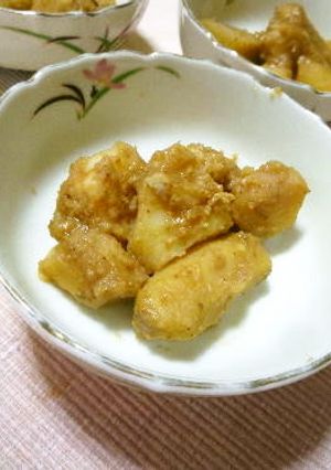 里芋とジャガ芋の甘じょっぱいごま煮-レシピのメイン写真